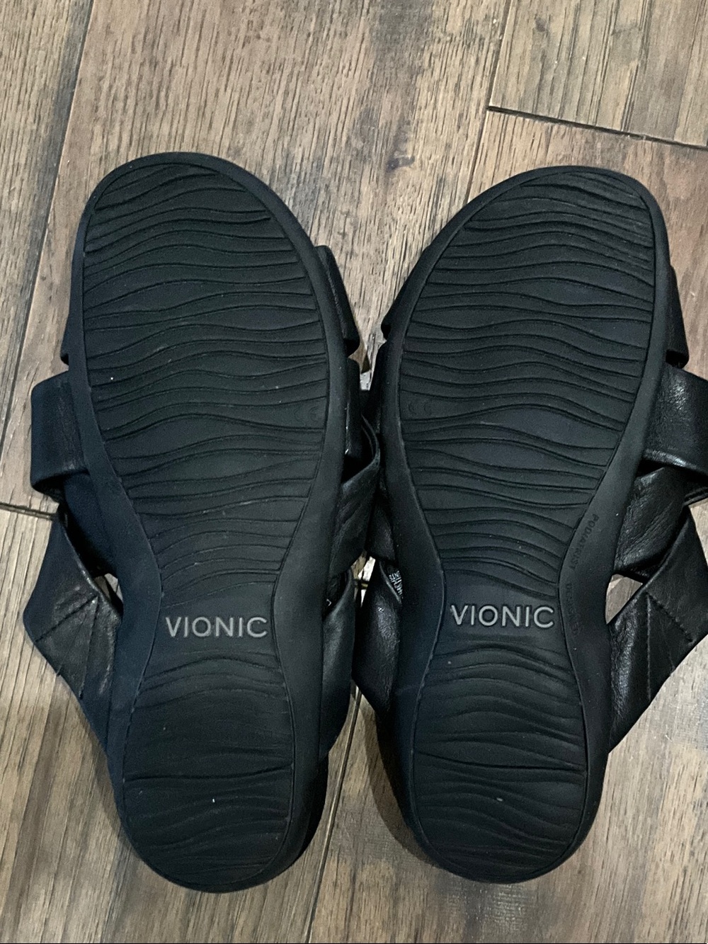 Vionic Black Crisscross Leather Slide Mules - Picture 2 of 2